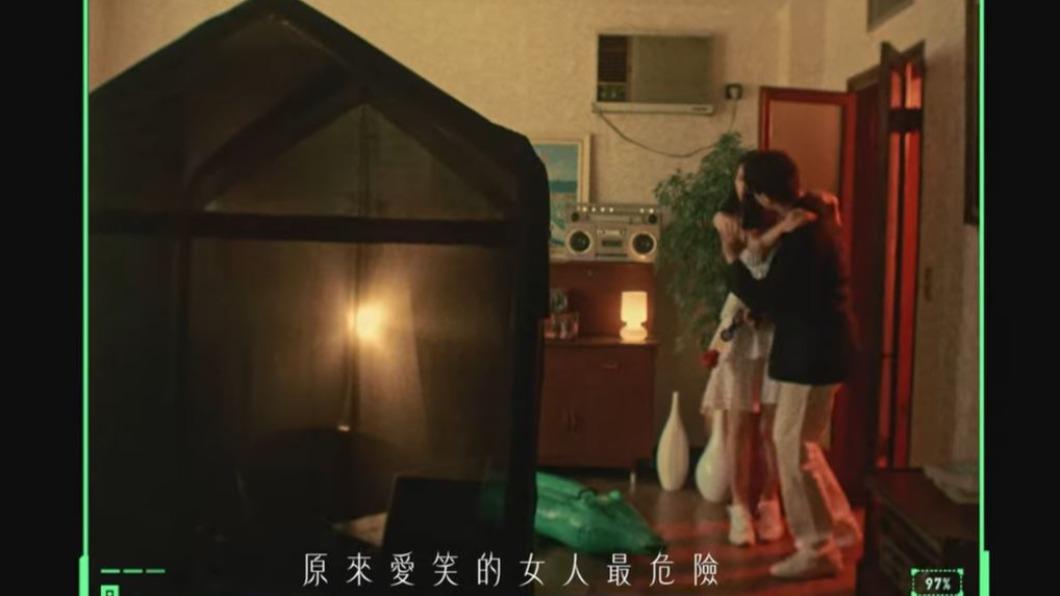 圖／翻攝自YT:華納音樂 Warner Music Taiwan