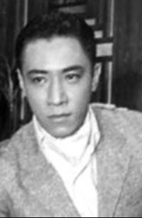 楊群年輕時相當帥氣，深受許多少男、少女追隨。（圖／翻攝自百度百科）
