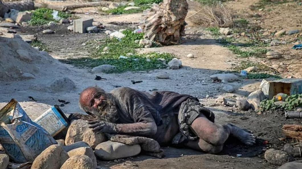 快70年沒洗澡!「世上最髒男」破例洗澡後病逝 享耆壽94歲