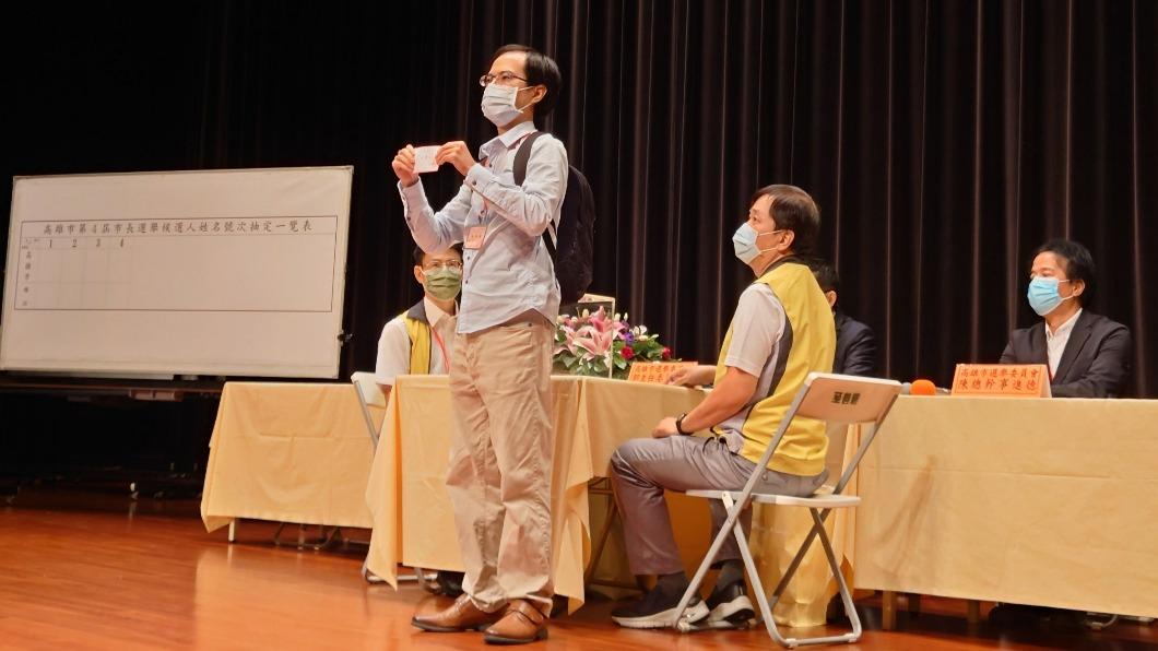 最低調市長候選人再出招 義大世界旁設「性交易示範區」