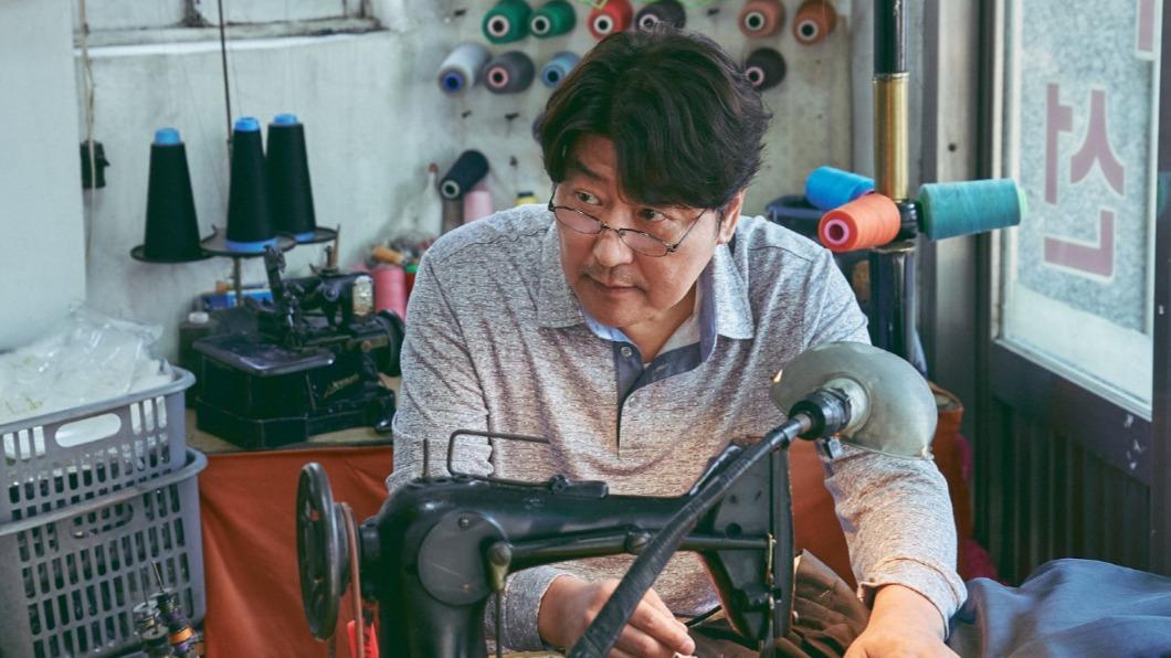 宋康昊主演《嬰兒轉運站》拿下坎城影展最佳男演員。(圖/台北金馬影展委員會提供)