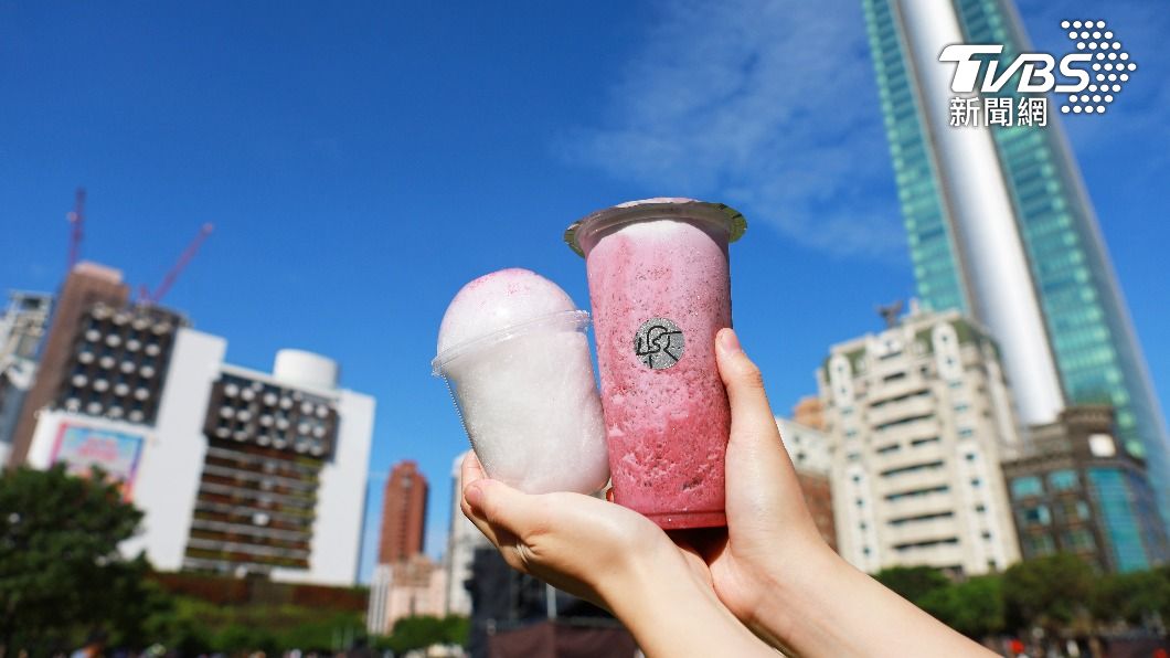 競爭太激烈! 茶飲也有情侶款 棉花糖入飲料搞浪漫