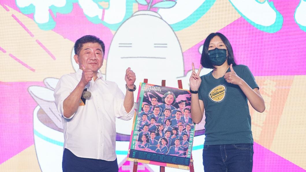 民進黨台北市長候選人今晚出席，民進黨舉辦「社群之夜」活動。（圖/陳時中辦公室提供）