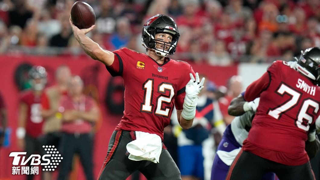 NFL傳奇四分衛布雷迪復出,希望在海盜再拿下一座超級盃冠軍。(圖/達志影像美聯社)