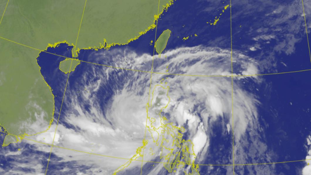 預估奈格颱風週日將進入南海北轉。（圖／中央氣象局）