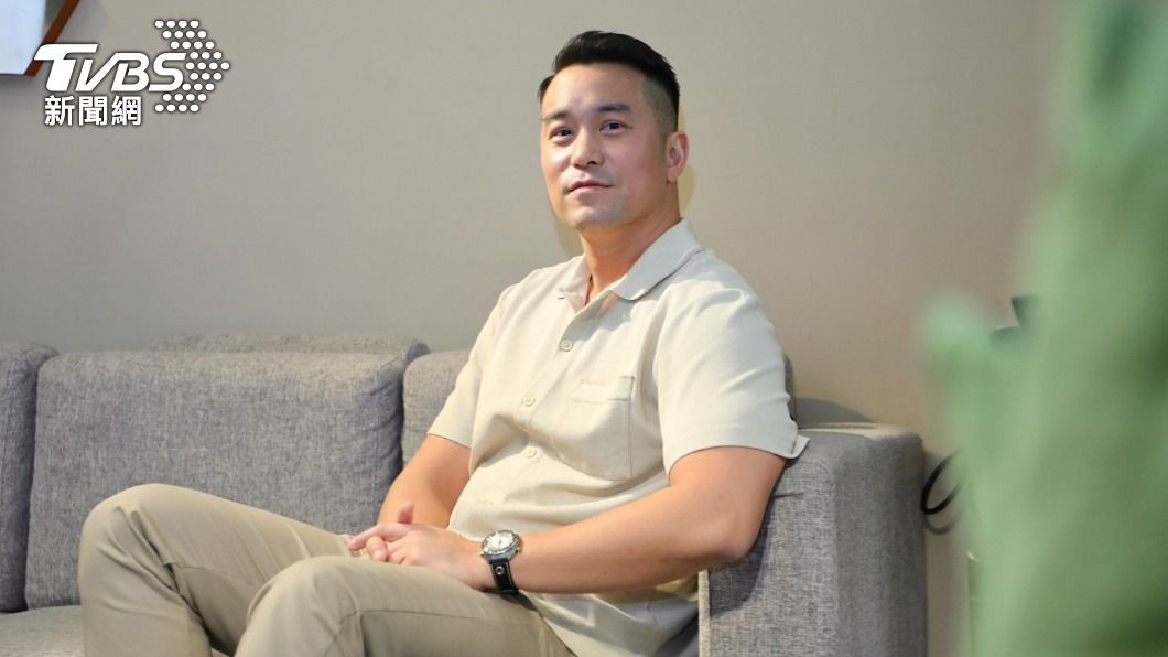 張孝全在新片《罪後真相》中飾演一位過氣的媒體人。(圖/黃城碩攝)