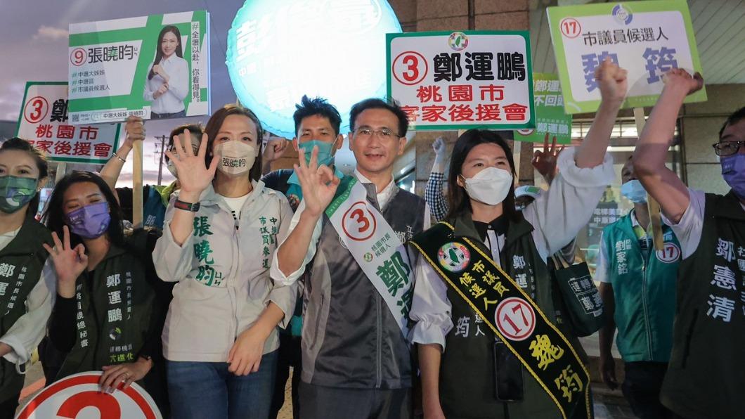影片曝光！鄭運鵬掃街當場遭嗆「中國鵬」　網友反應驚呆