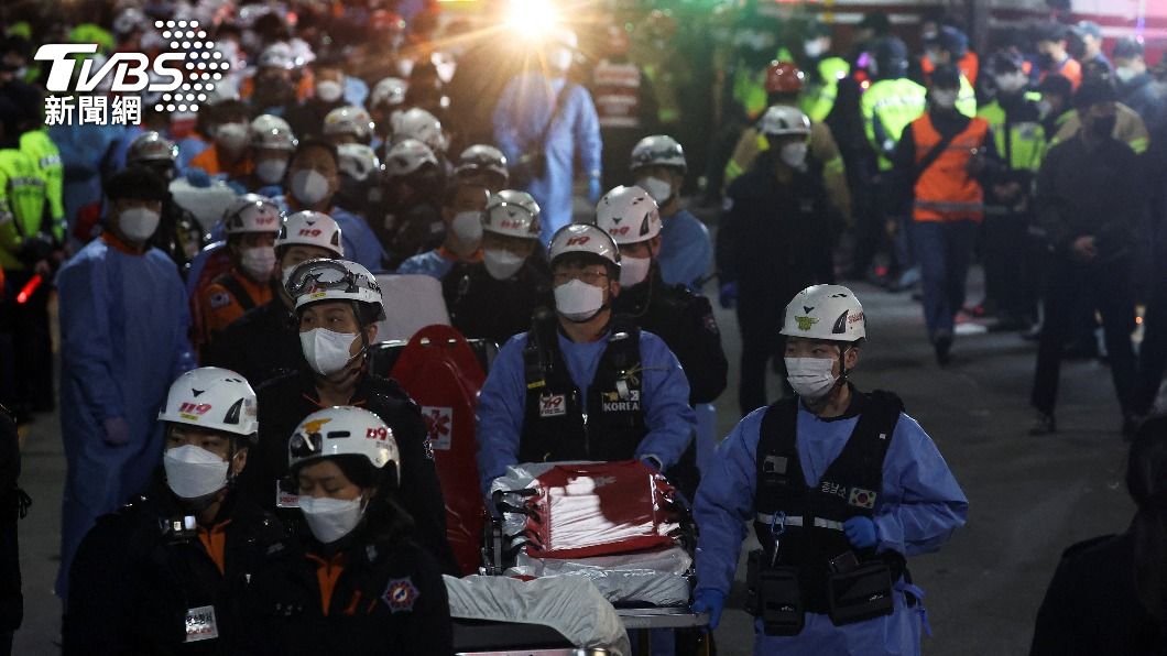 梨泰院29日發生大規模踩踏意外。（圖／達志影像路透社）