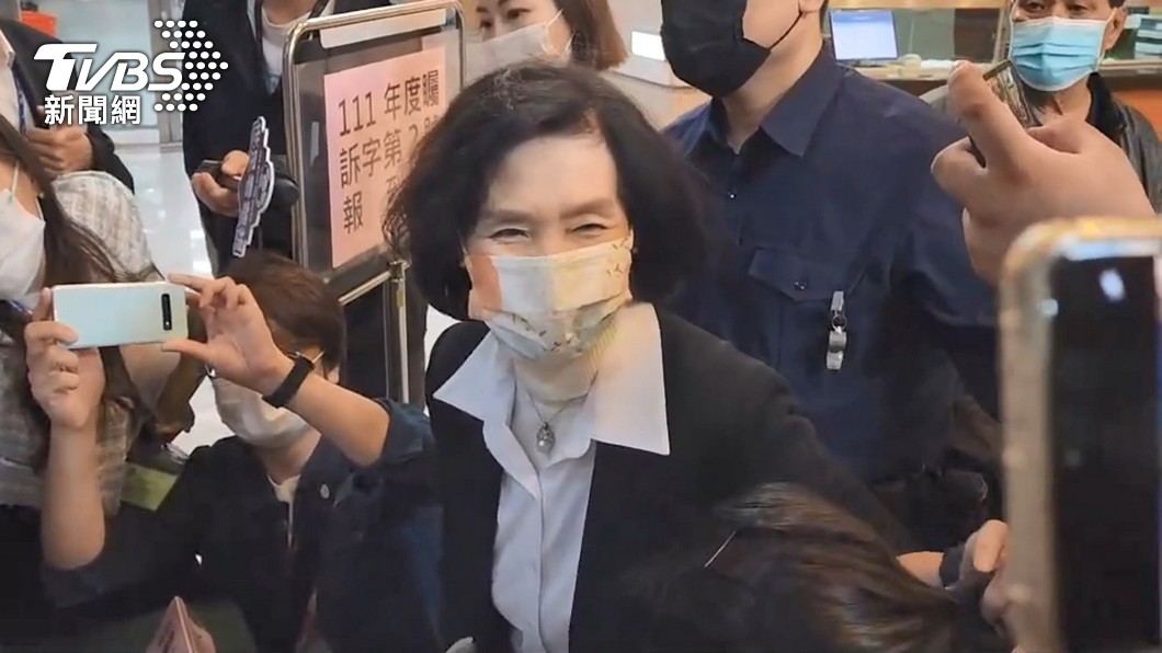林姿妙喊王八機「是和閨密聊天」 綠委酸:以為演諜報片