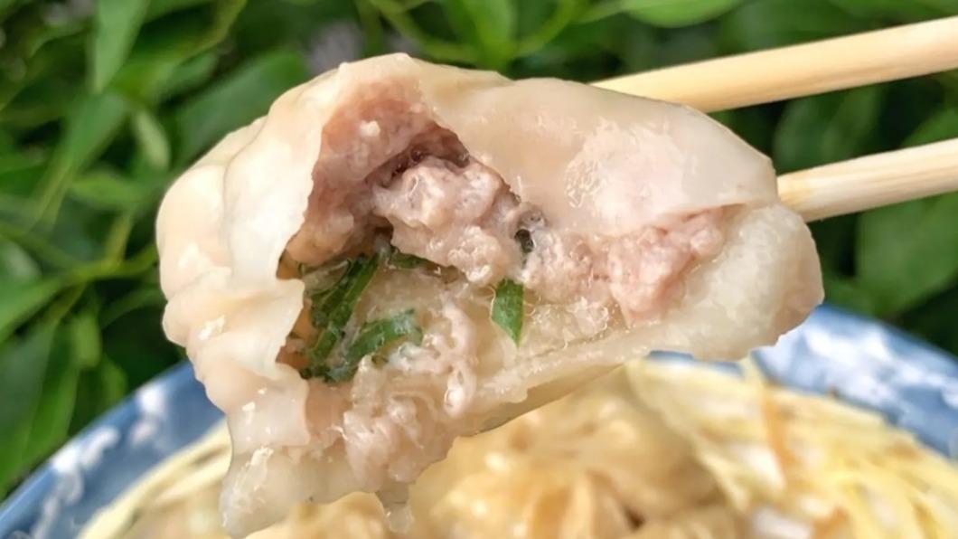 綜合湯包每顆皮薄餡多。（圖／痴吃的玩提供）
