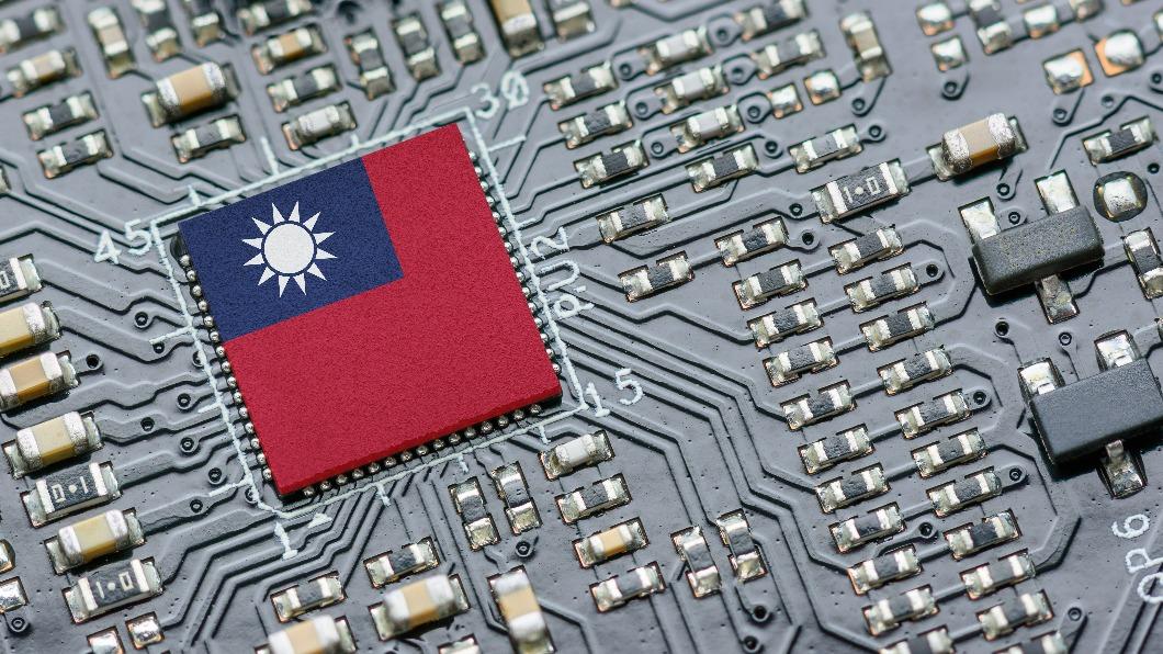 李靜唯指出台灣國運將於12月走向混亂與衝突。(示意圖/shutterstock)