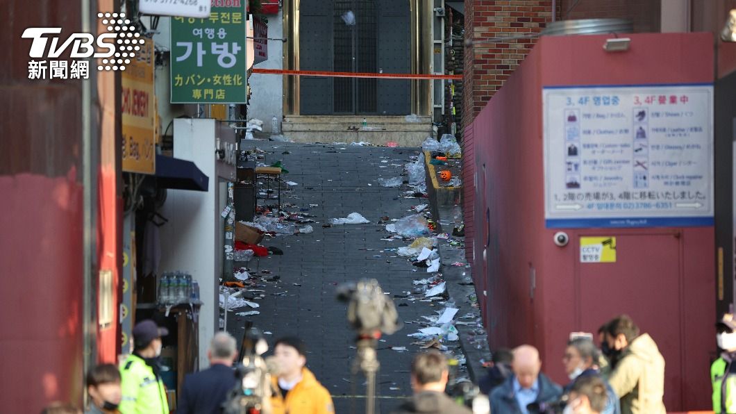 梨泰院踩踏意外釀逾百人死亡。(圖/達志影像美聯社)