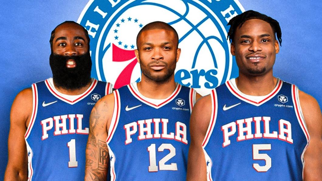 哈登今年夏天降薪幫76人補強，順利簽下2前隊友塔克（PJ Tucker）和豪斯（Danuel House Jr. ）。（圖／翻攝自fadeawayworld）