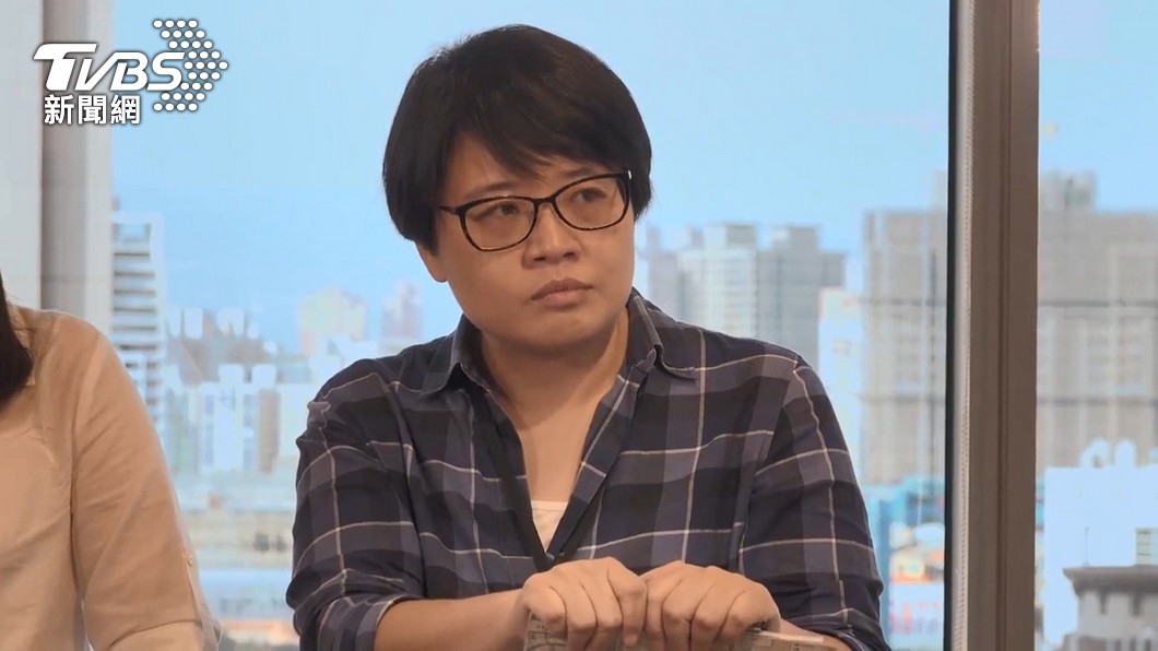 蘇揆護女嗆「比大聲不會輸」 黃子哲再控借牌得標疑點
