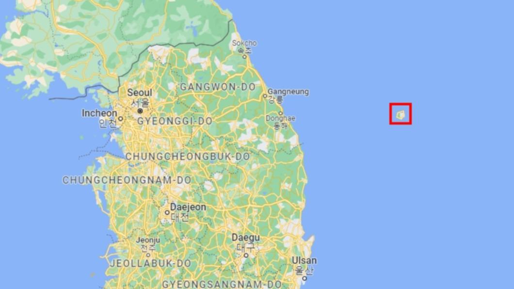 飛彈落入南韓鬱陵島附近的公海水域。(圖/翻攝自Google Map)