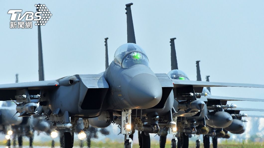 南韓出動F-15K（圖）等戰機向北方界線以北發射飛彈。（圖／達志影像美聯社）