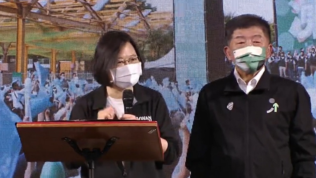 蔡英文也在8天內第5度和陳時中同台。(圖/翻攝自陳時中臉書直播)