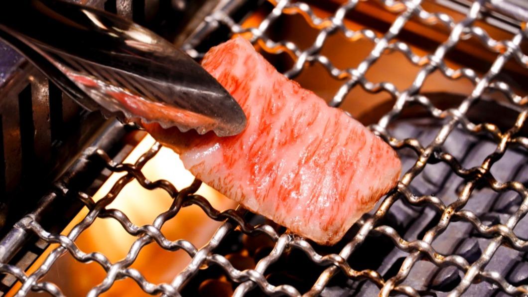 「燒肉ChaCha個人和牛燒肉」280元起就能吃爆世界3大和牛。(圖/馬辣集團提供)