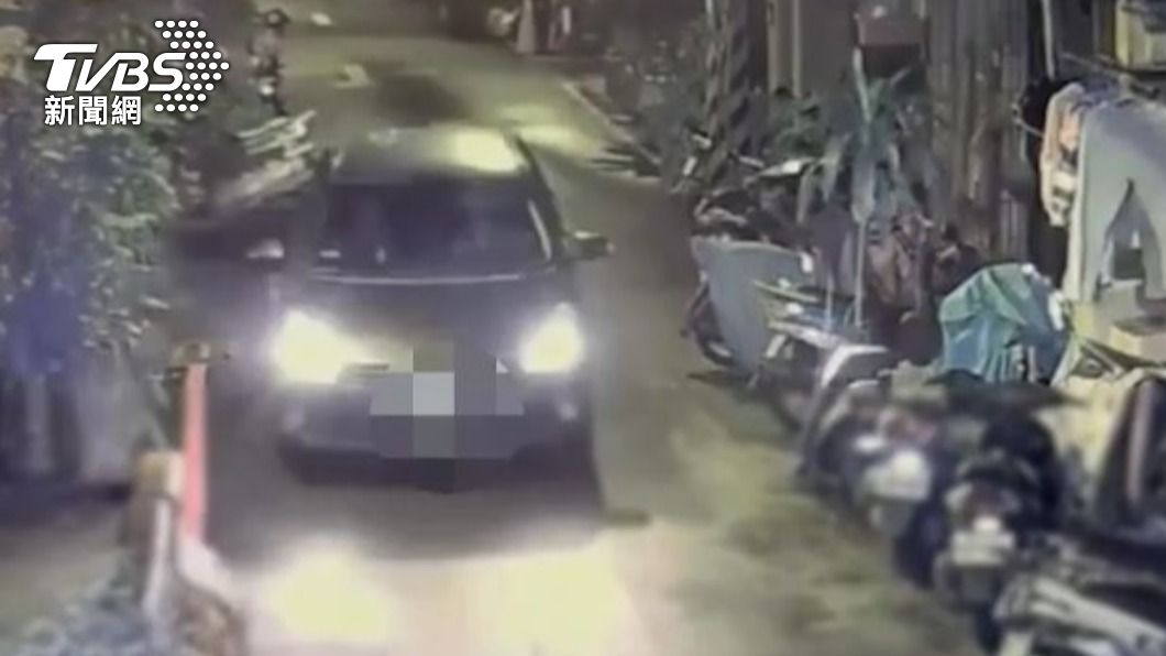 嫌犯為了避免警方查緝,犯案前還先去租車。(圖/TVBS)