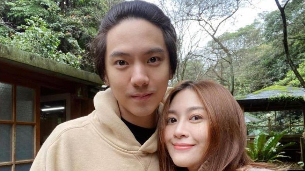 男星拿鐵許豪恩與網紅陳佩佩離婚。(圖/翻攝自陳佩佩IG)