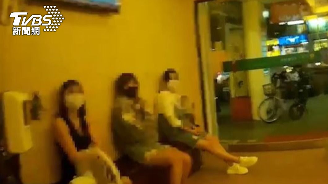 女師傅特辣!按摩養生館兼做半套 男客「鬆完」出來就被逮