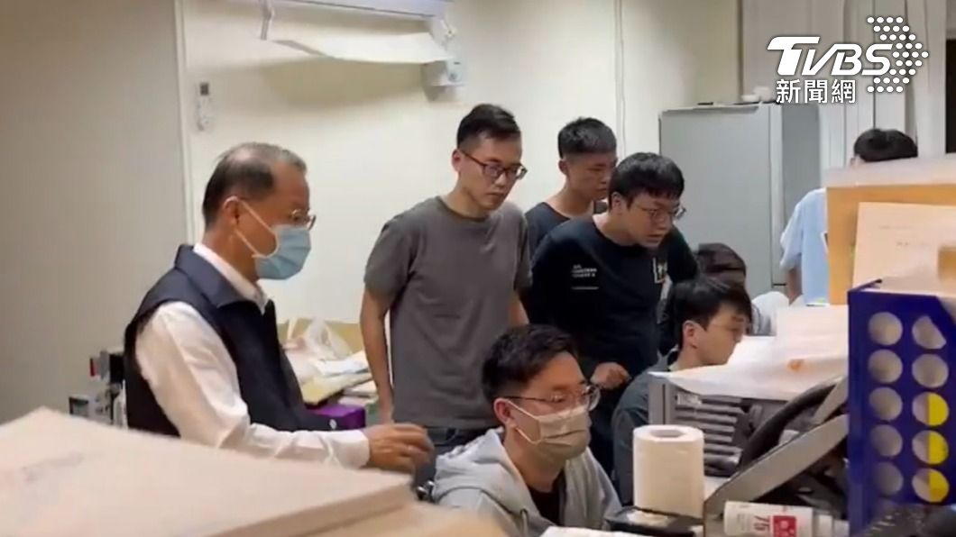 警政署長黃明昭今日赴新北市刑大慰勉有功警員。(圖/TVBS)