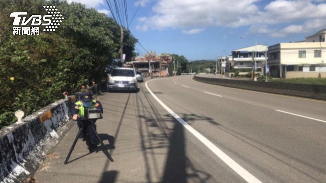 苗警啟用移動式測速照相 首日取締破百