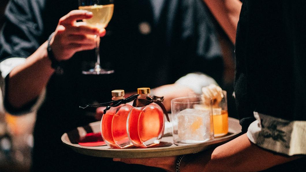 1杯只要180！「隱酒護照」爽喝5間bar、10特調　蓋滿再抽機票