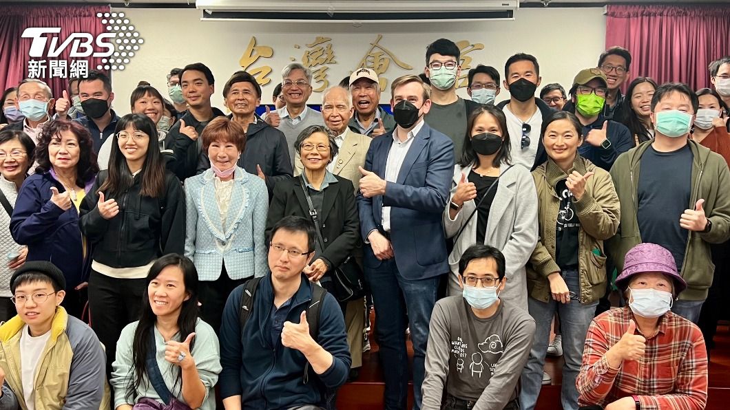 九合一大選將至！美學者觀察「台灣經驗」　預期北京減少軍演