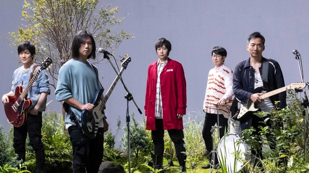百人臨演、樂器慘淋雨!五月天團隊被控糟蹋人 公司回應了