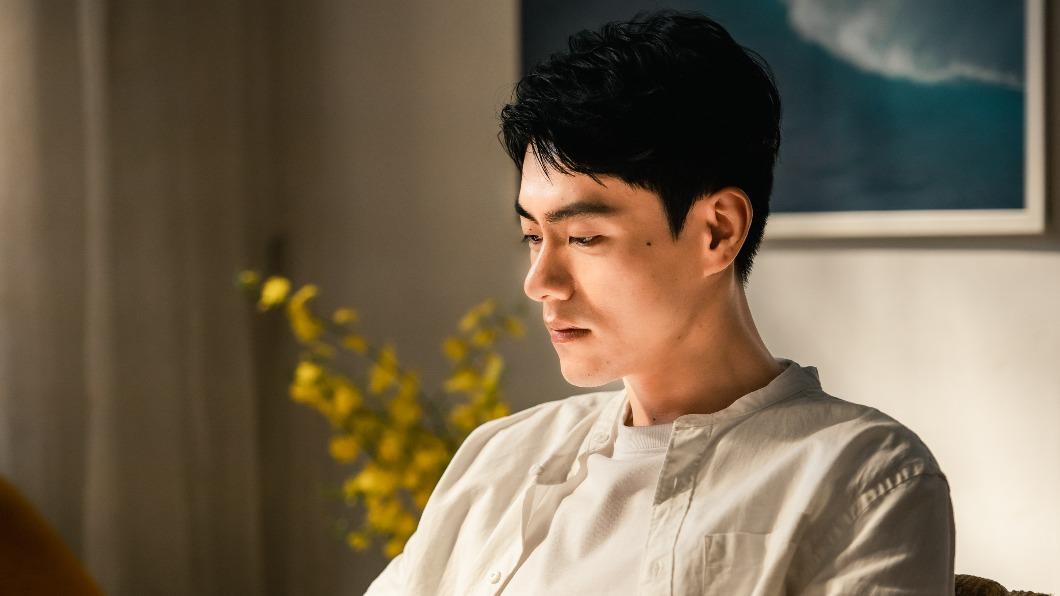 小劉太帥!《她和她的她》狂圈粉 李程彬道謝「喊這句」