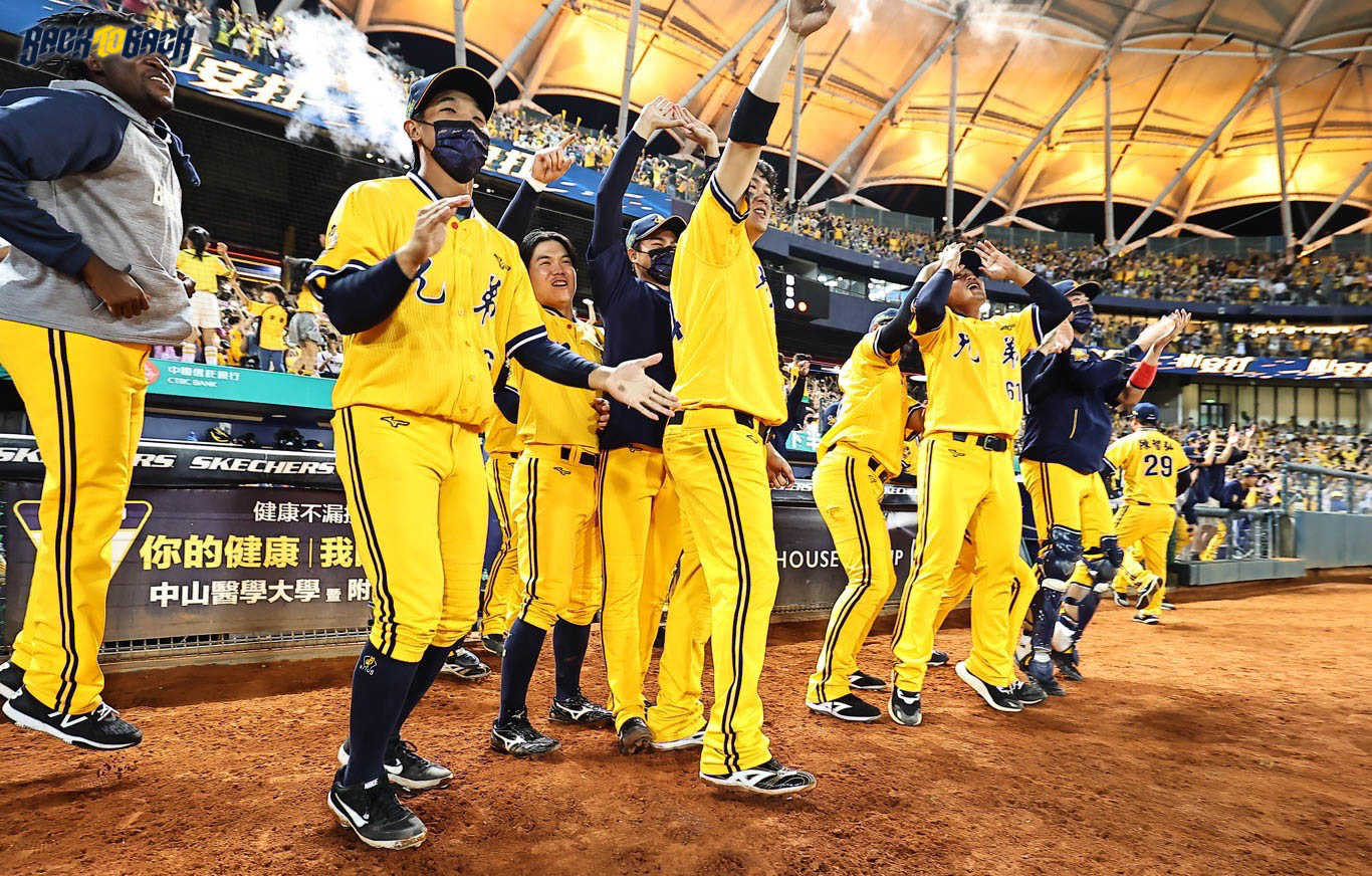 若是明日再獲勝中信兄弟將取得4比0橫掃衛冕二連冠。（圖／翻攝自兄弟Fans Club臉書粉專）