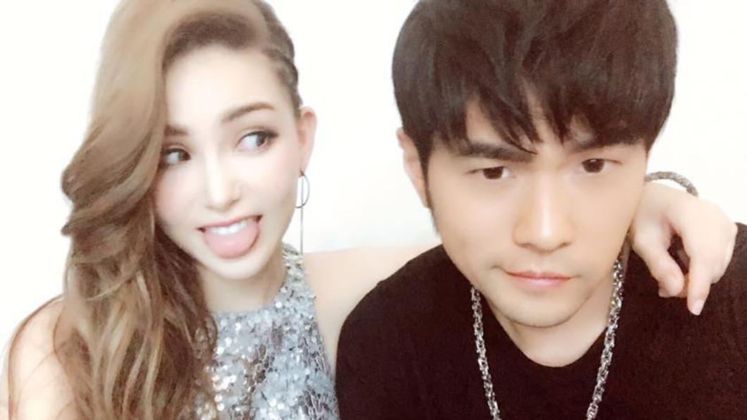 昆凌和周杰倫結婚之後感情相當好。(圖/翻攝自周杰倫臉書)