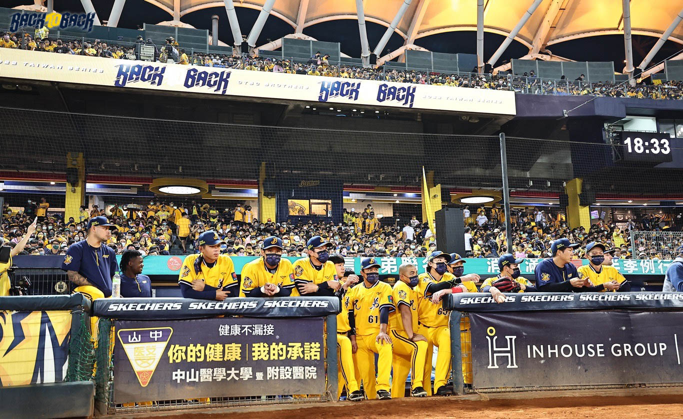 中信兄弟連2年都在總冠軍賽以4比0橫掃。(圖/翻攝自兄弟Fans Club臉書粉專)