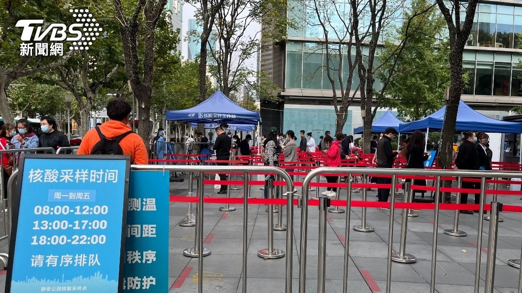 受不了高壓清零防疫 在上海台灣人返鄉中