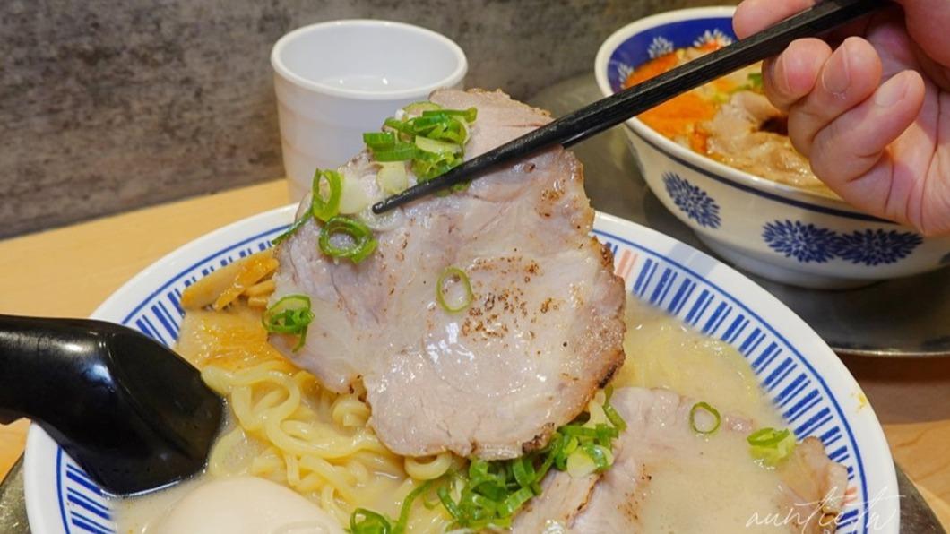 叉燒有燒過口感頗軟嫩,也不會太肥滋滋。(圖/水晶安蹄不務正業過生活提供)
