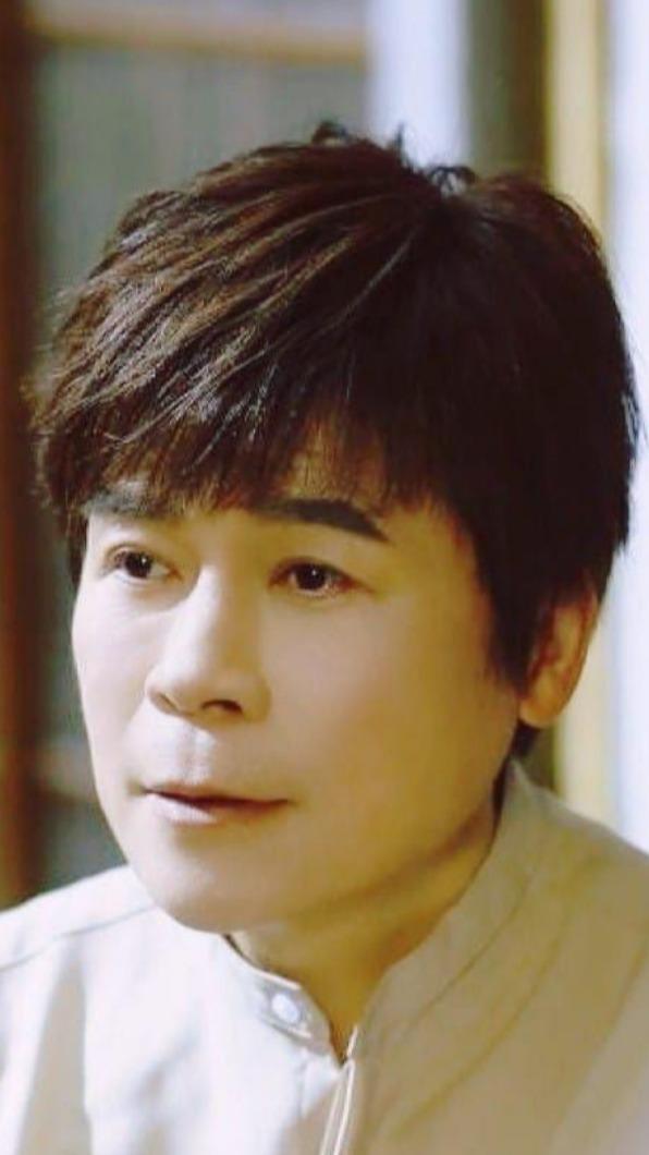 洪榮宏認了婚姻曾一度爆發危機。（圖／翻攝自洪榮宏臉書）