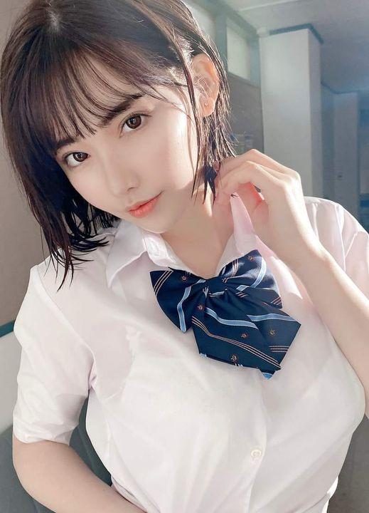 深田詠美在台灣有高人氣。(圖/翻攝自臉書)