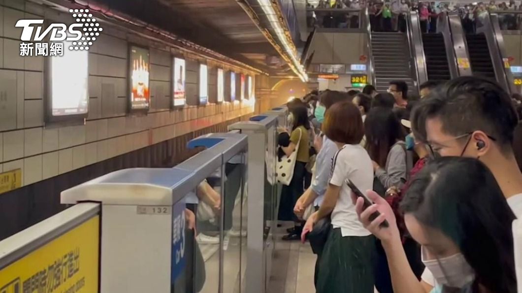 捷運板南線旅客量回升 北捷:明日起假日部分班距縮短15秒