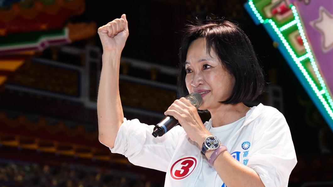 選委會背板出包!高雄英文「少一個U」 柯志恩:加強雙語教育
