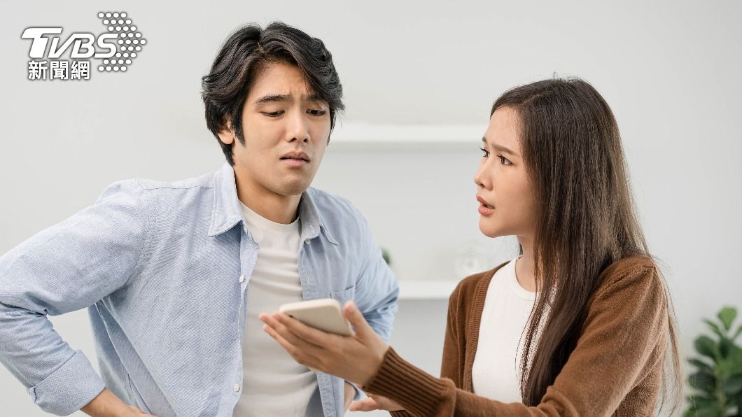 太相信MBTI!男白眼狂翻「誰女友這樣」 網笑:真的不合