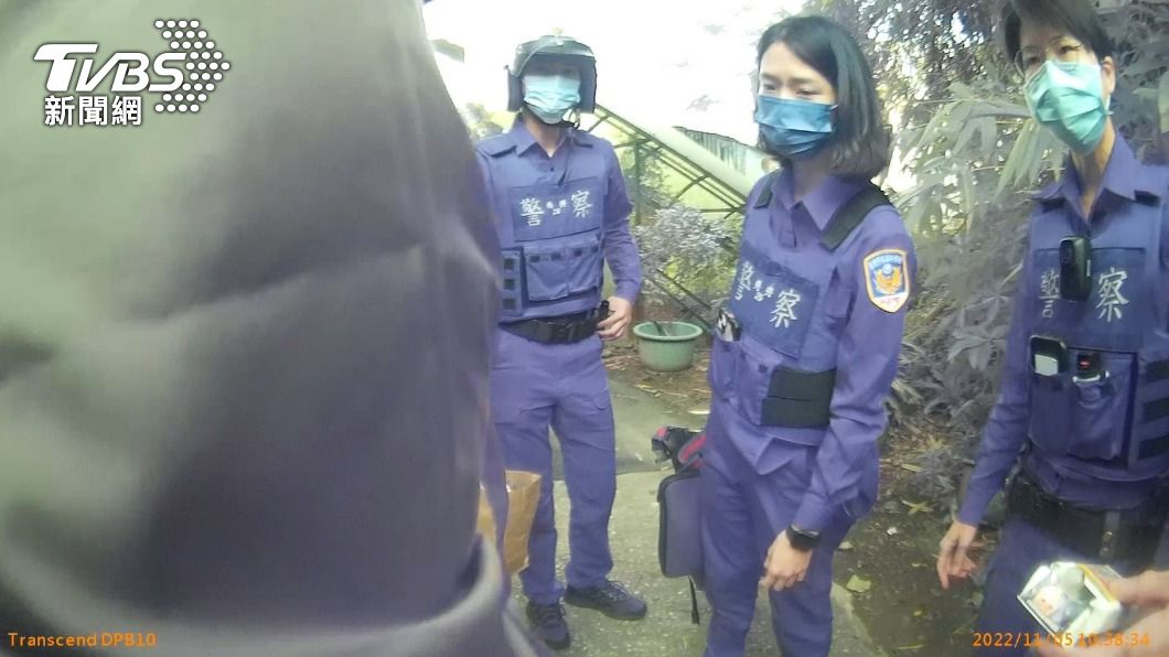 警專實習生參與逮捕通緝犯。（圖／TVBS）