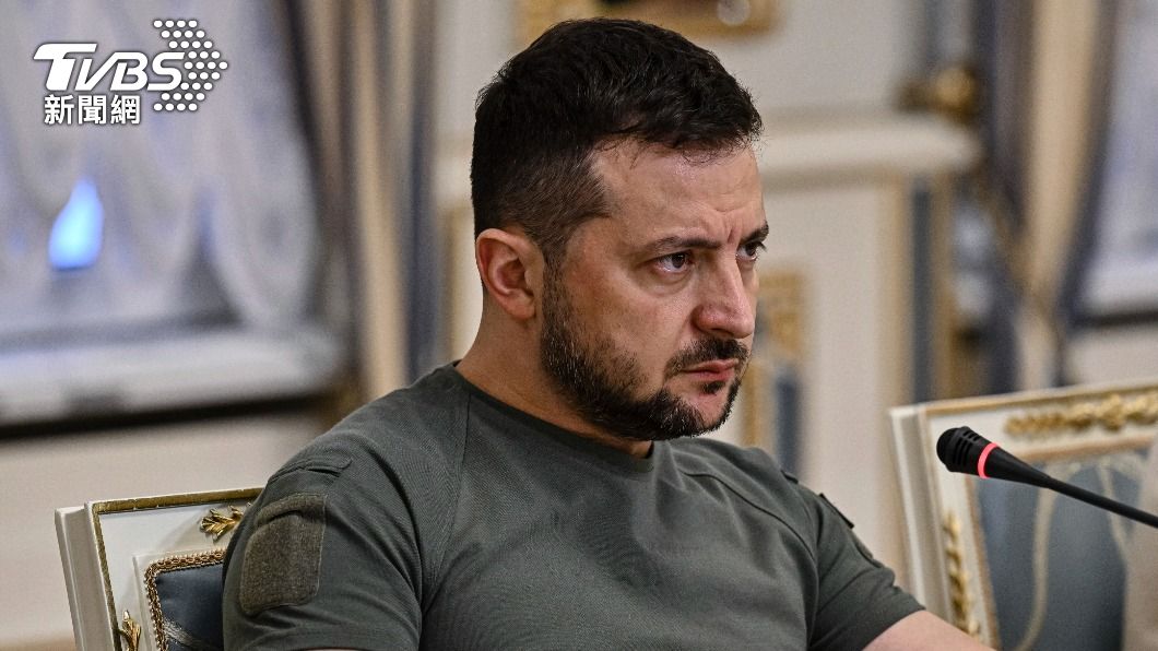 烏克蘭總統澤倫斯基（Volodymyr Zelensky）指出，烏軍已奪回赫爾松地區60多個城鎮。（圖／達志影像美聯社）
