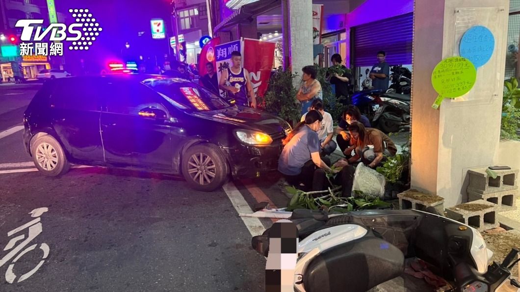 毒蟲心虛竄逃，19歲國軍助警抓人。（圖／TVBS）