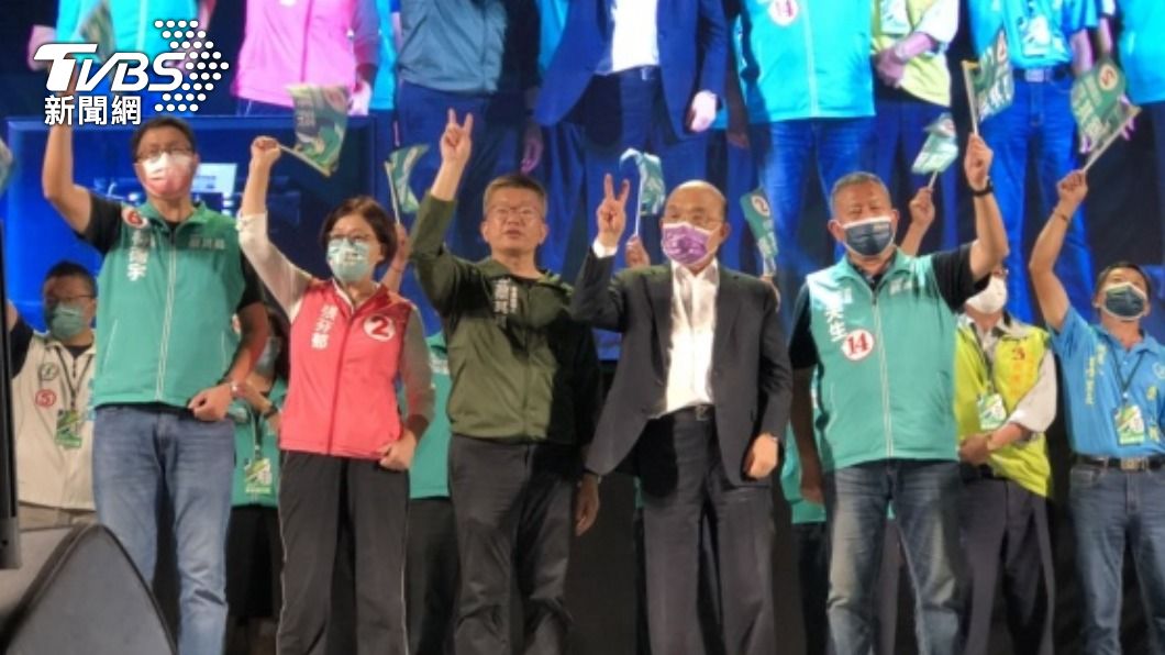 蘇貞昌帶撞球桿為蔡其昌站台 籲選對人才會做事