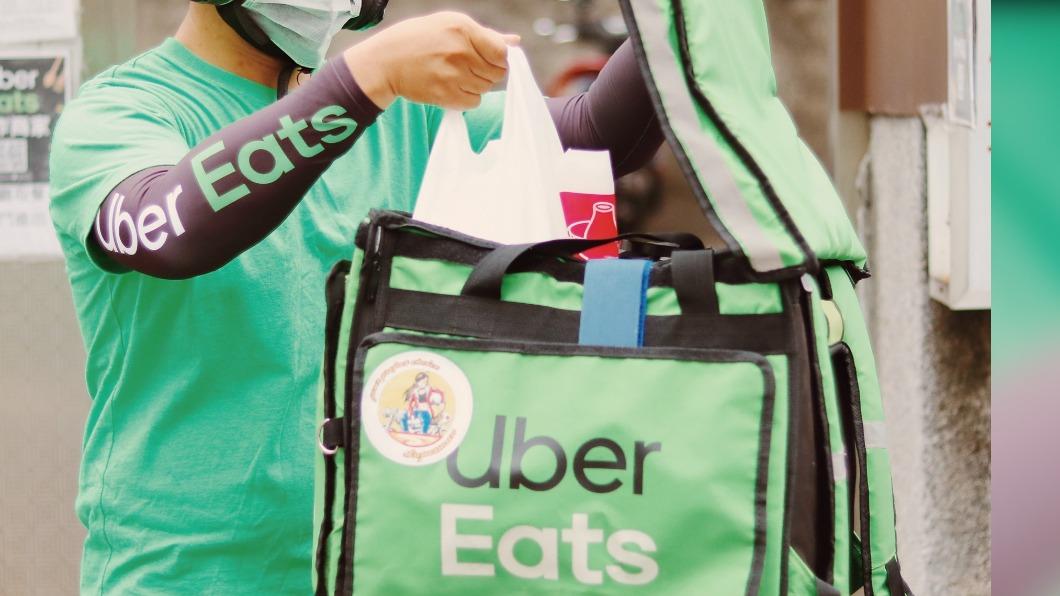 外送平台Uber Eats。(圖/翻攝自Uber Eats臉書)