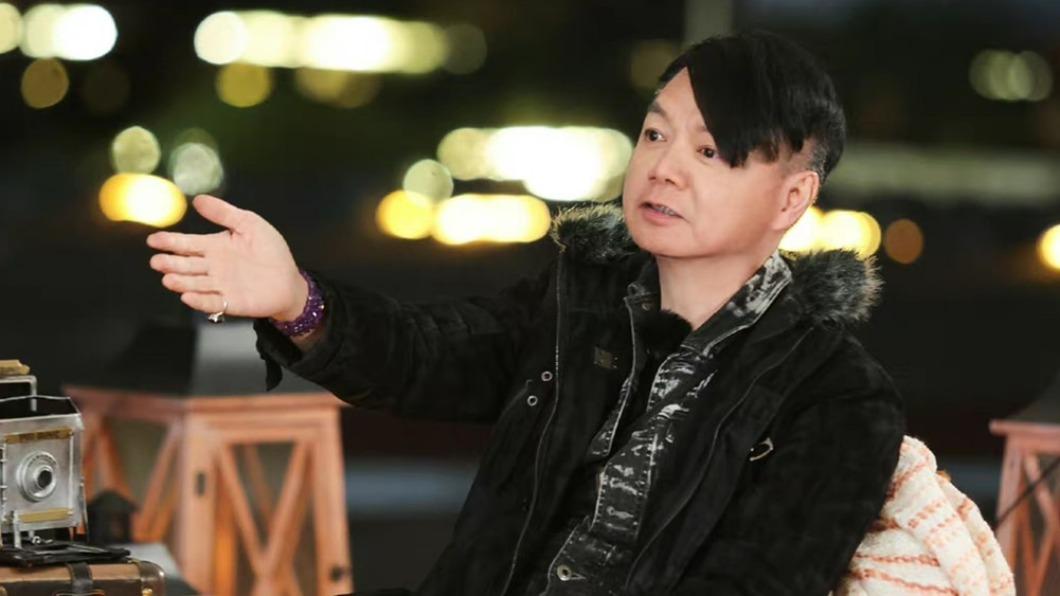 艾威認為陳美玲沉迷打麻將,不愛惜自己身體。(圖/翻攝自再見愛人官方微博)