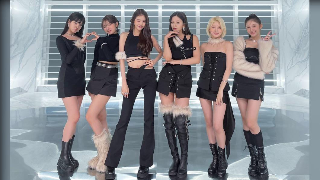 6人女子組合「IVE」成員，左起為Liz、Rei、張員瑛、安兪真、秋天、Leeseo。（圖／翻攝自IVE推特）