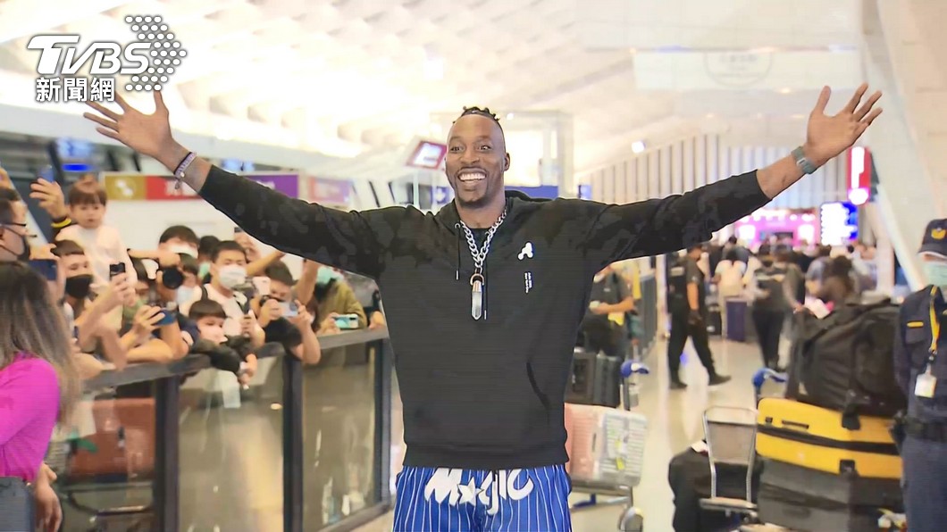 魔獸頻亮相!上夜市、賣場「未戴罩」免罰?王必勝這樣說