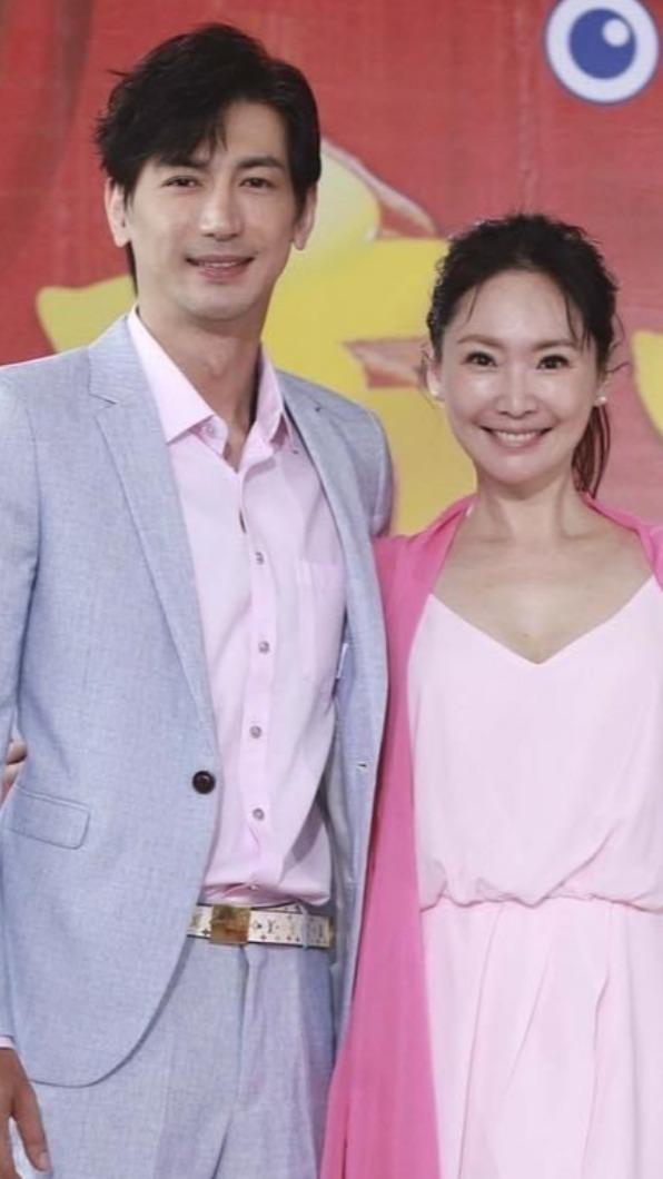 王俐人要老公林琮軒嘴甜一點。（圖／翻攝自王俐人臉書）